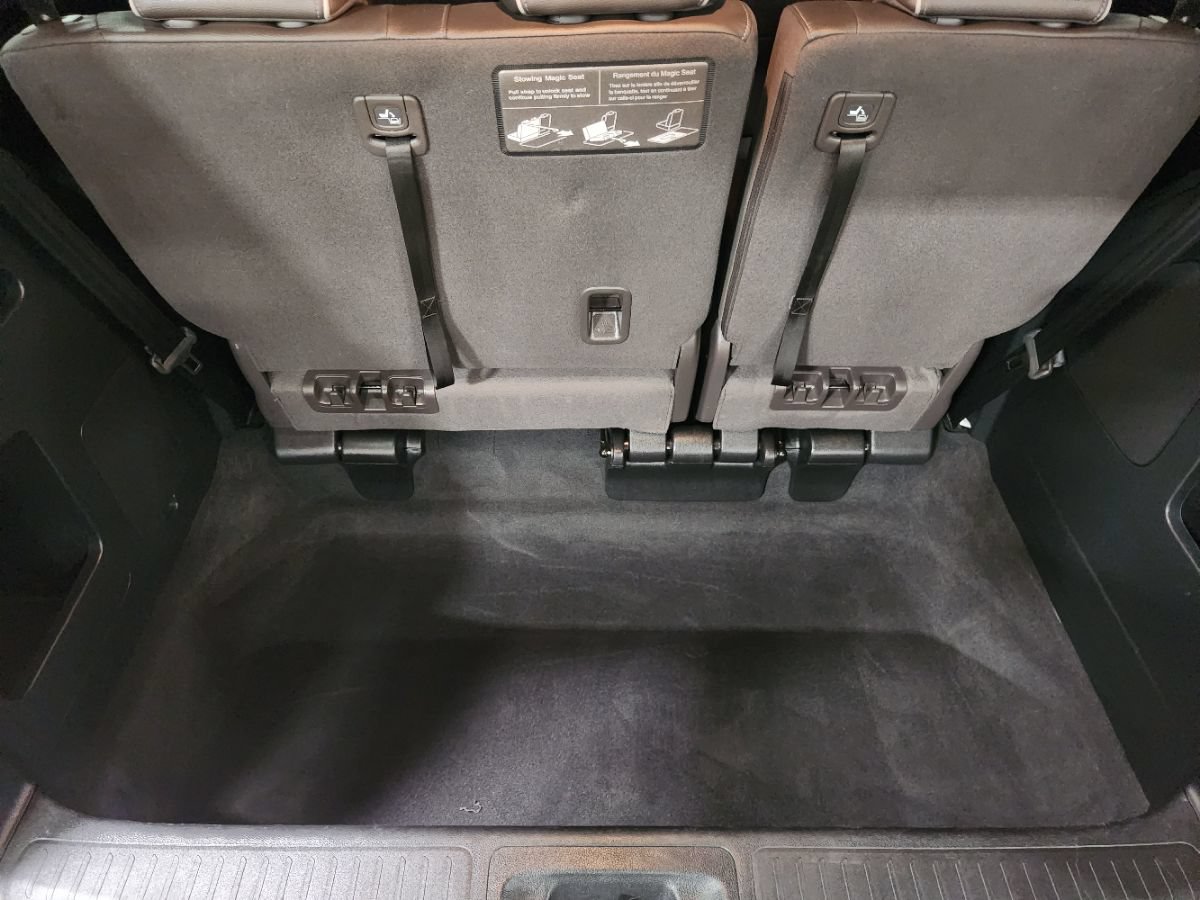 Used 2023 Honda Odyssey Elite image 62