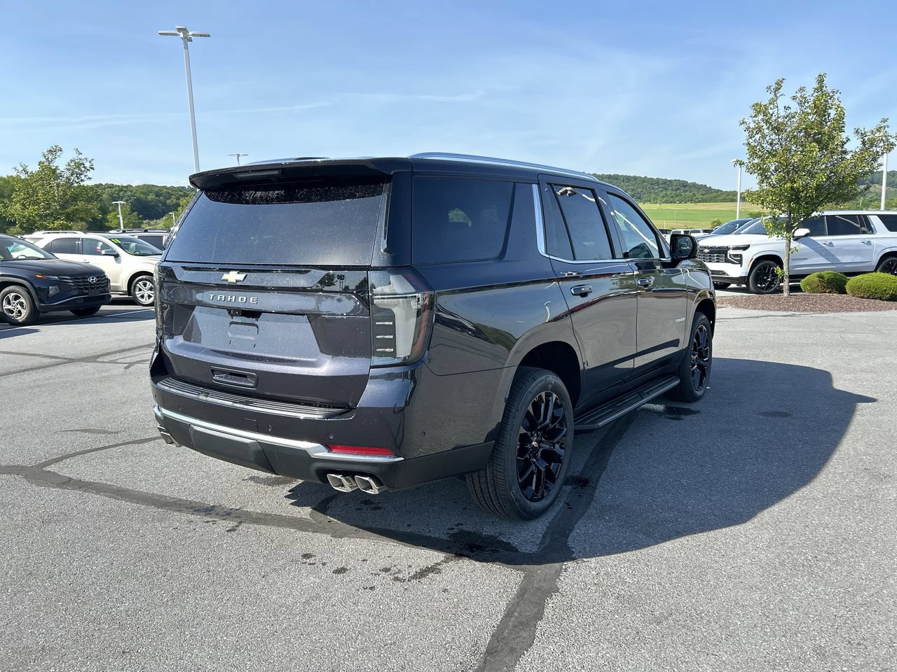 New 2026 Chevrolet Tahoe High Country w/ Sun And Tow Package AWD/4WD image 7
