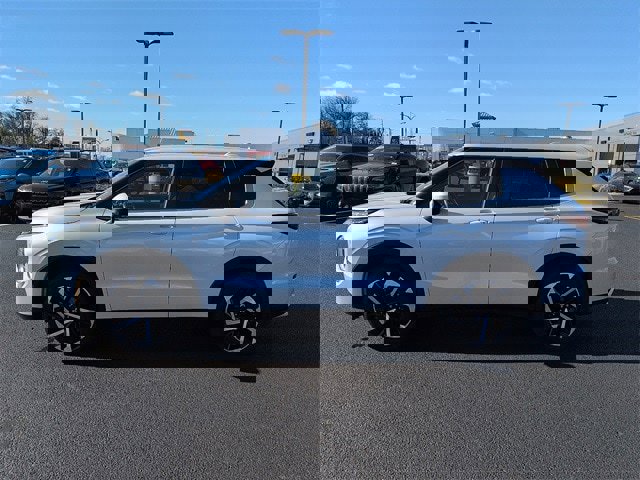 Used 2022 Mitsubishi Outlander SE image 4