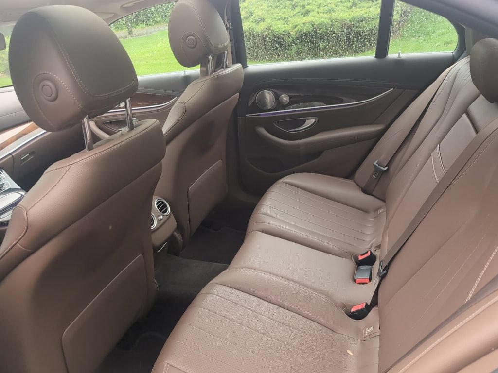 Used 2017 Mercedes-Benz E 300 4MATIC image 18