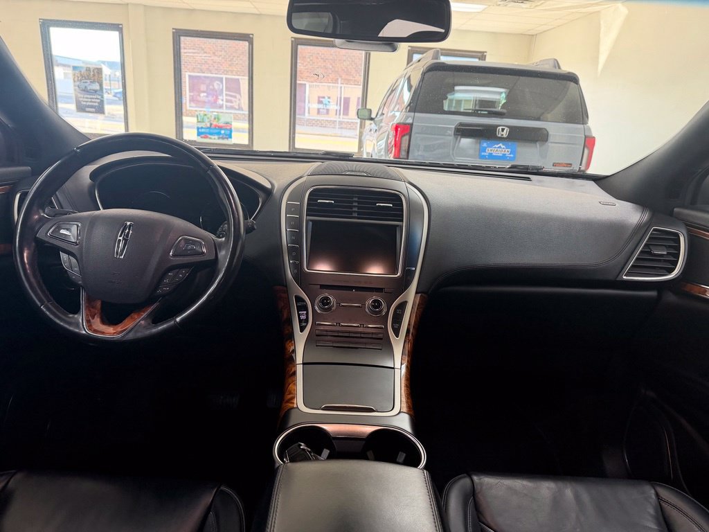 Used 2018 Lincoln MKX Select w/ Select Plus Package AWD/4WD image 15