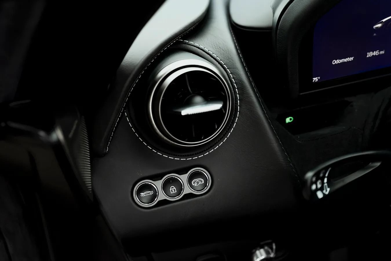 Used 2020 McLaren 720S Spider RWD image 34