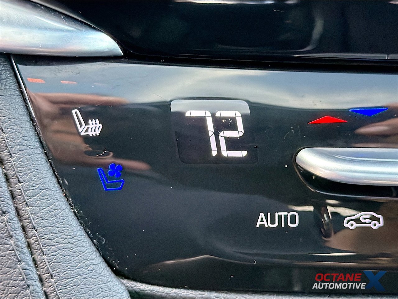 Used 2024 Cadillac XT6 Sport AWD/4WD image 21