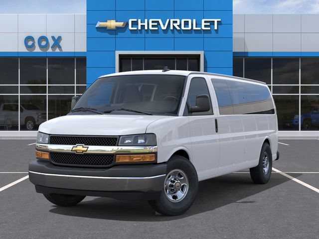 New 2026 Chevrolet Express 3500 LT w/ LT Preferred Equipment Group RWD image 6