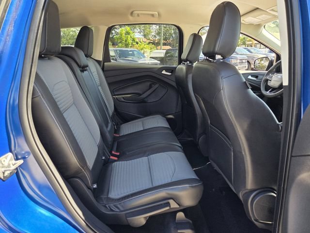 Certified 2019 Ford Escape SE FWD image 18