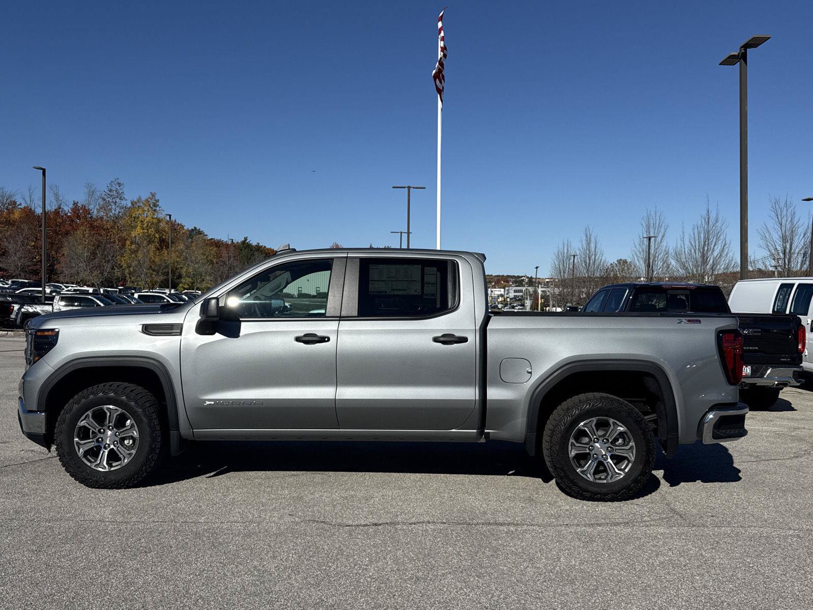 New 2026 GMC Sierra 1500 Pro w/ Pro Value Package AWD/4WD image 4