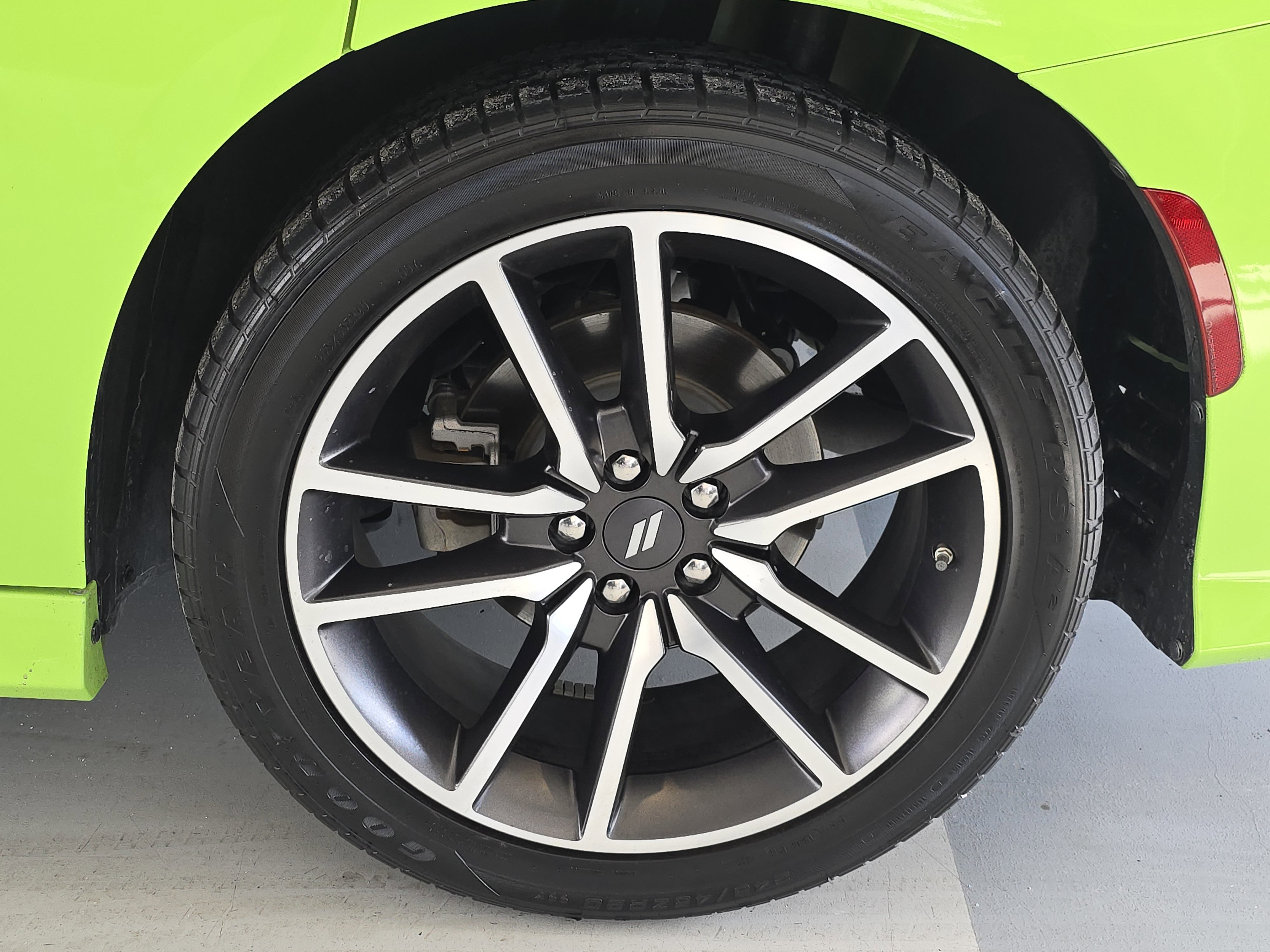 Used 2023 Dodge Charger R/T w/ Cold Weather Package image 9