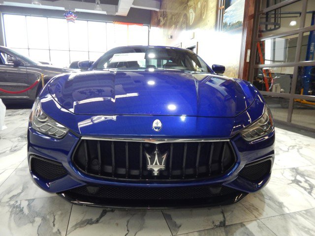 Used 2022 Maserati Ghibli Modena Q4 image 2