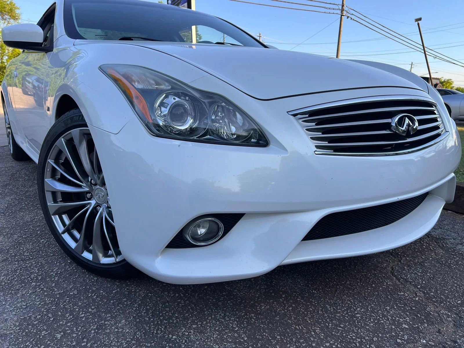 Used 2014 INFINITI Q60 Journey w/ Premium Package RWD image 2