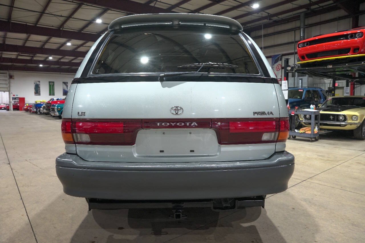 Used 1992 Toyota Previa LE RWD image 7