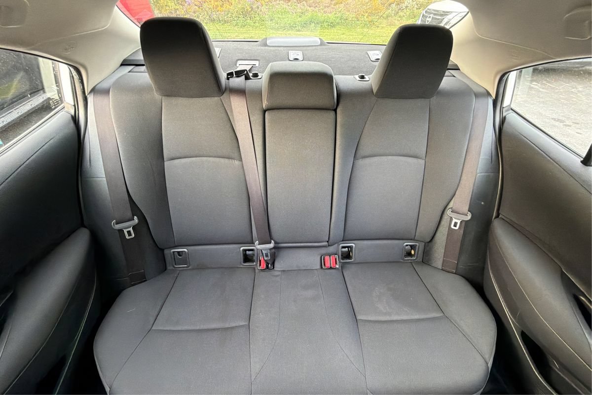 Used 2022 Toyota Corolla LE FWD image 13