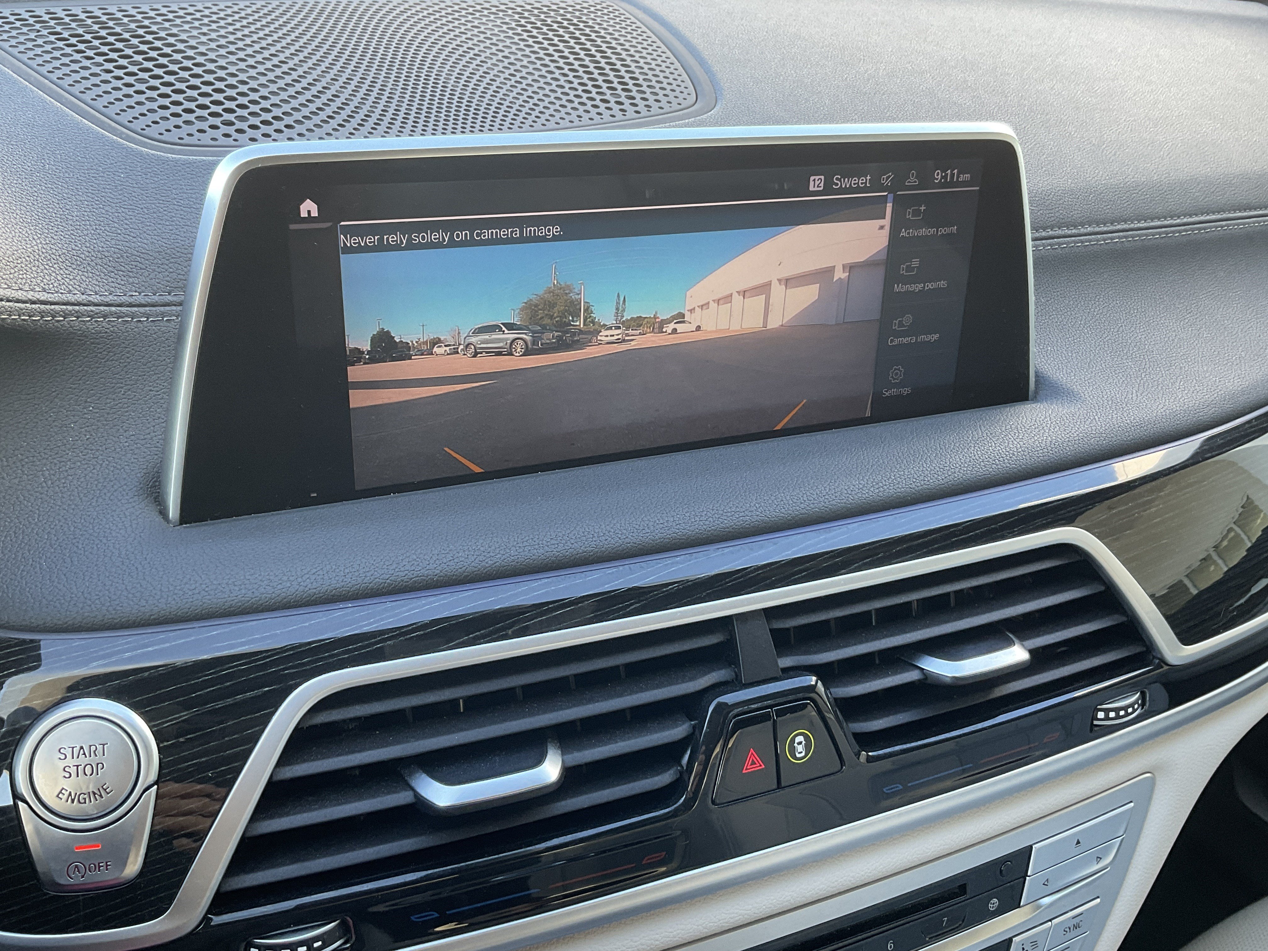 Used 2020 BMW 740i w/ M Sport Package RWD image 17