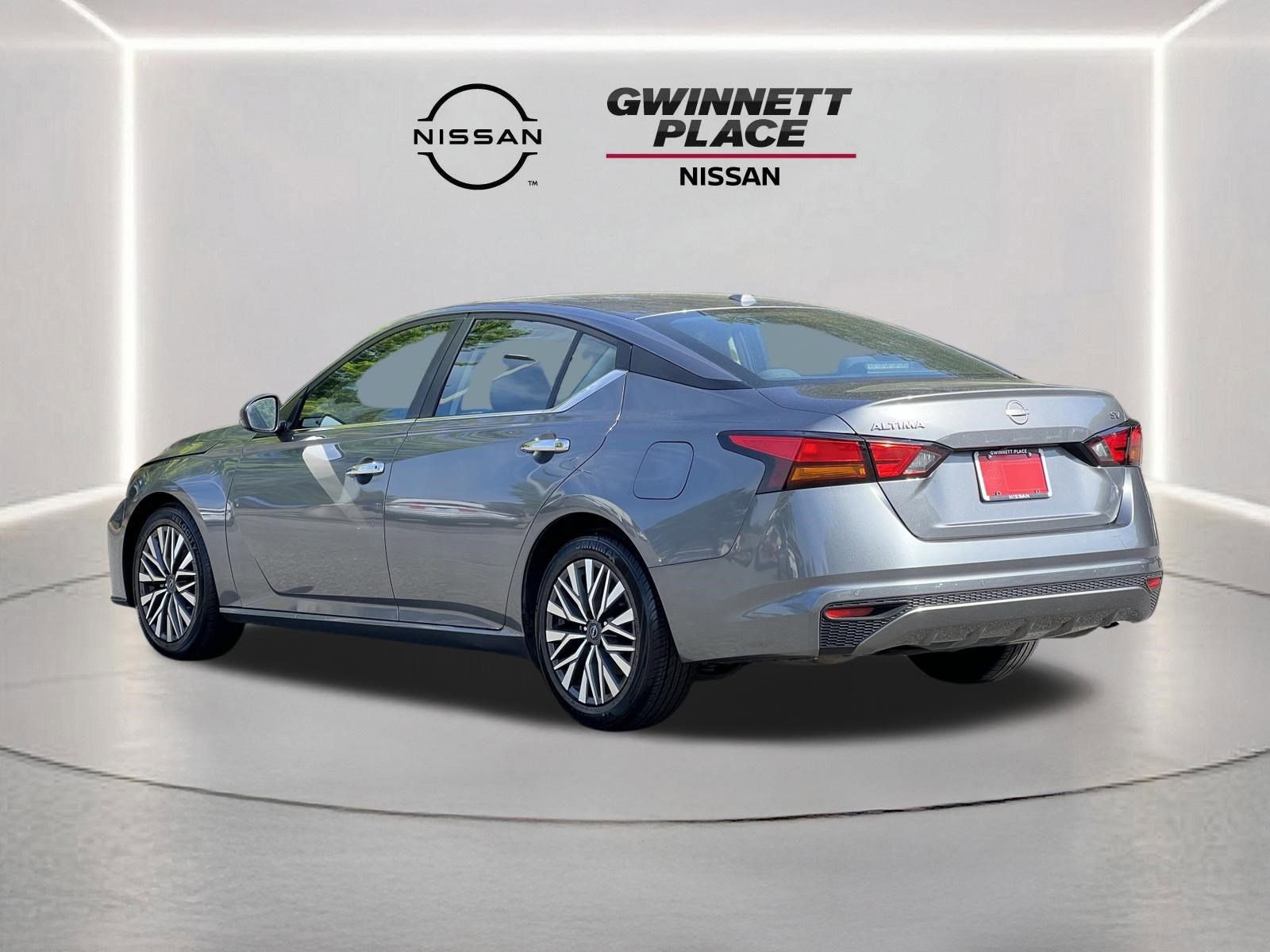 Used 2024 Nissan Altima 2.5 SV FWD image 21