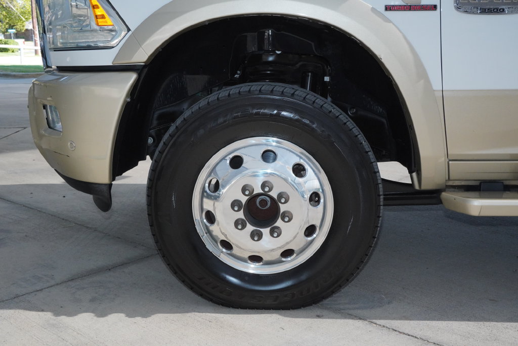 Used 2016 RAM 3500 Laramie Longhorn w/ Convenience Group AWD/4WD image 11