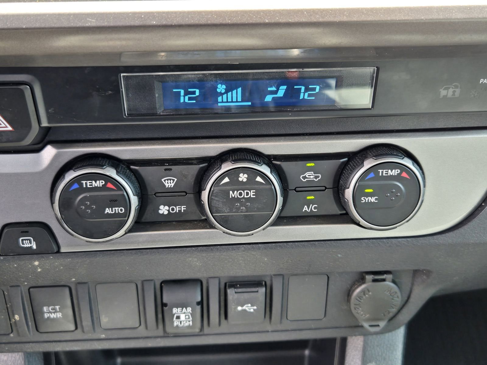 Used 2021 Toyota Tacoma SR5 image 16