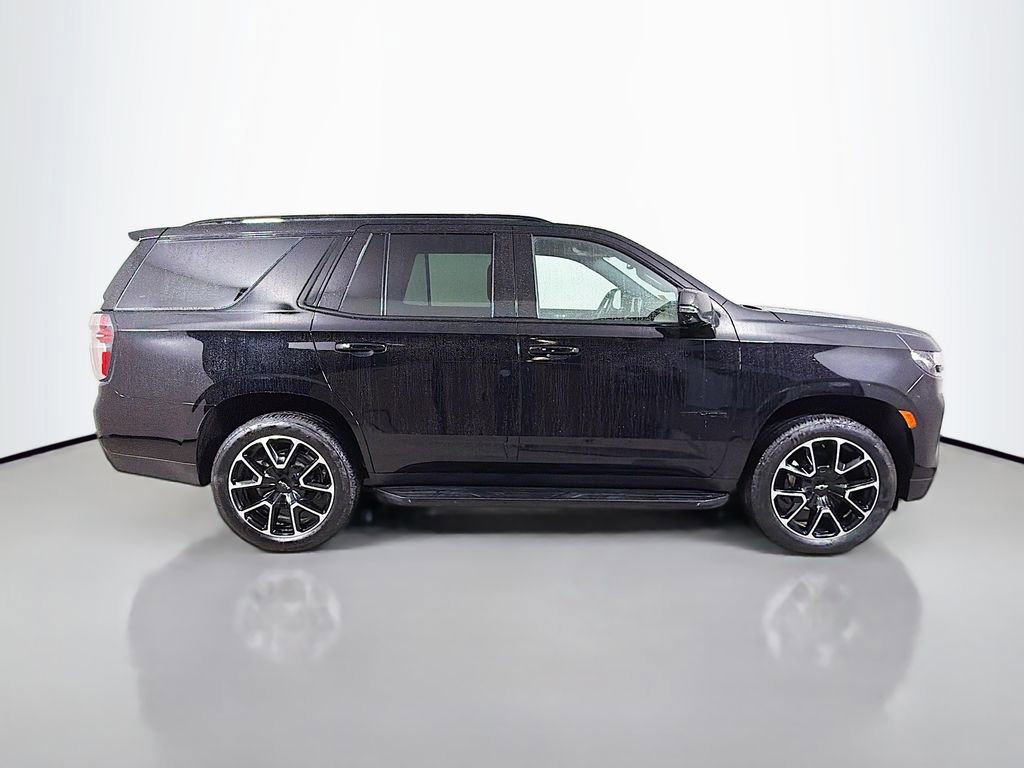 Used 2024 Chevrolet Tahoe RST w/ Luxury Package AWD/4WD image 5