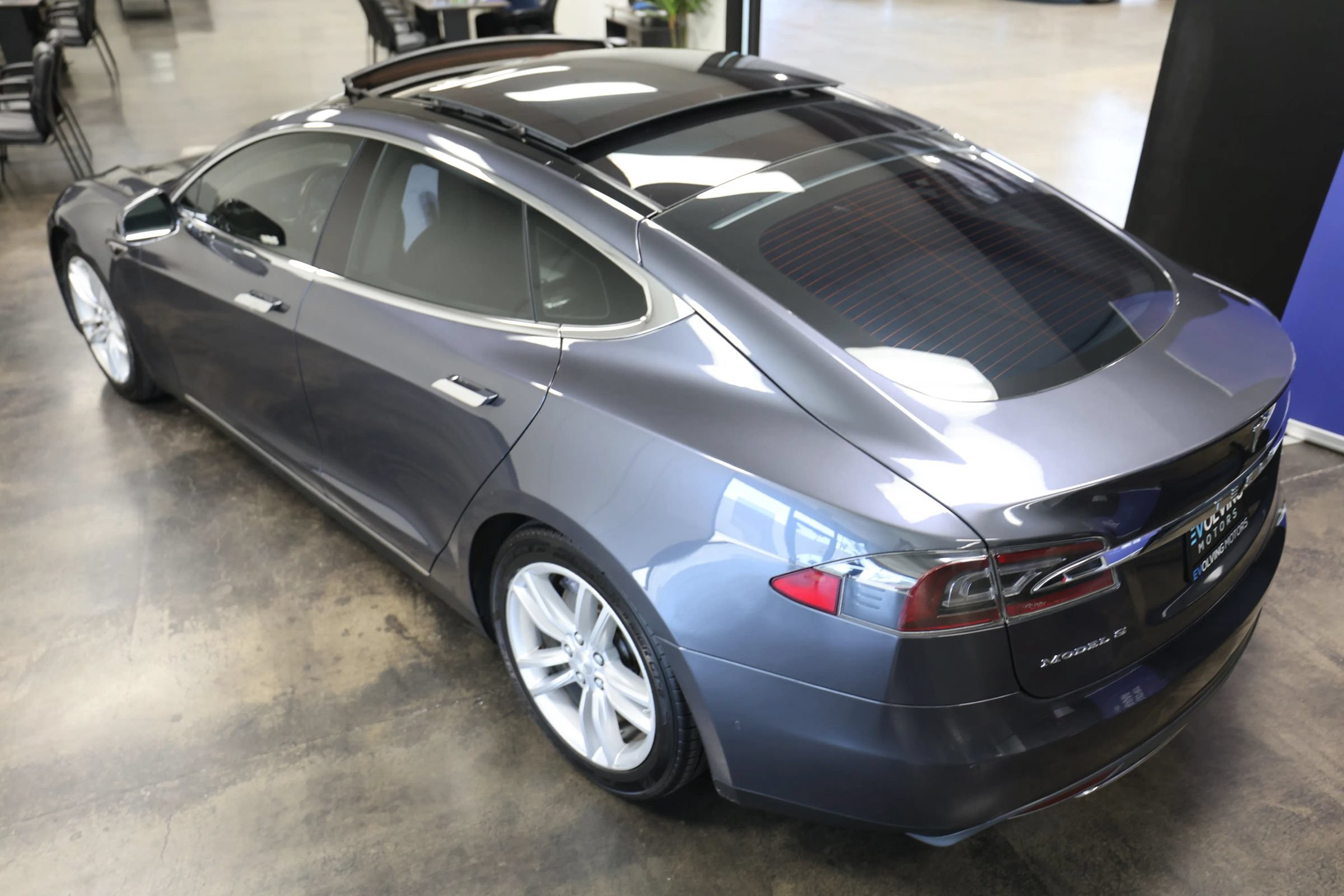 Used 2015 Tesla Model S 85D AWD/4WD image 13