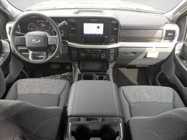 New 2026 Ford F250 XLT w/ FX4 Off-Road Package image 14