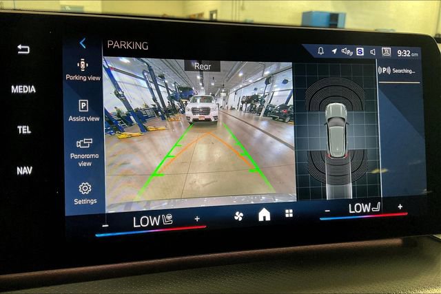 Used 2024 BMW X1 M35i w/ Shadowloine Package image 21