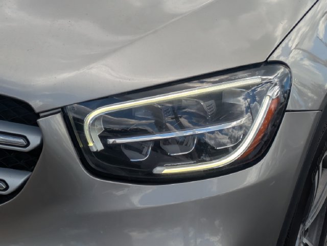 Used 2021 Mercedes-Benz GLC 300 image 9