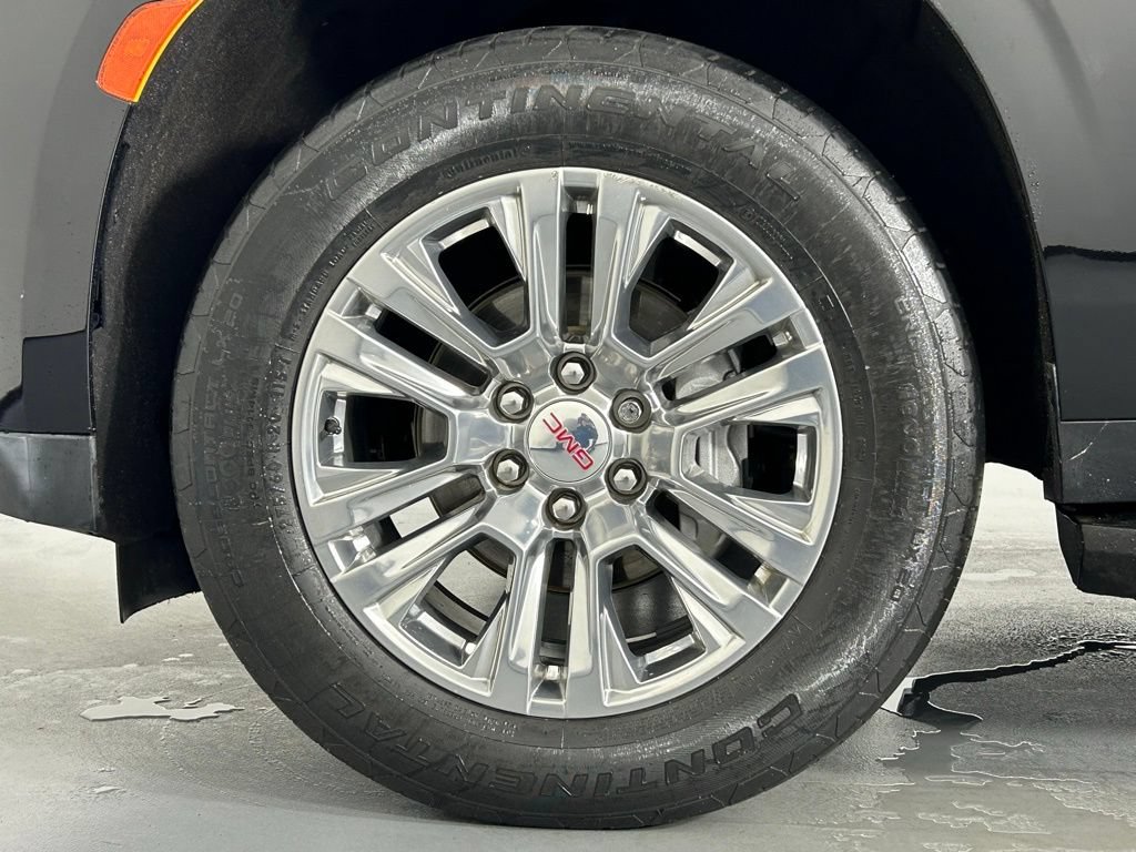 Used 2022 GMC Yukon XL Denali AWD/4WD image 40