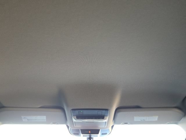 Used 2023 Nissan Rogue SV FWD image 39