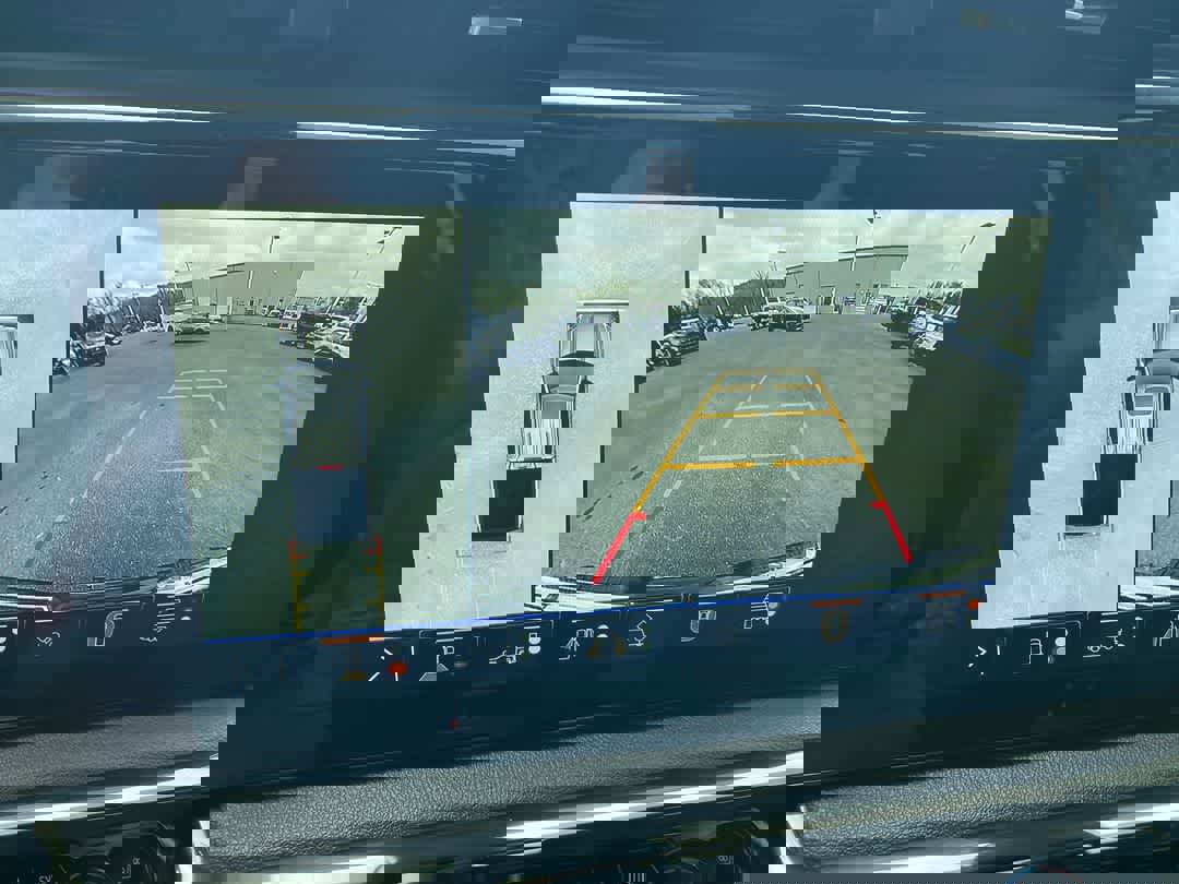 Used 2025 GMC Sierra 1500 AT4 w/ AT4 Premium Package image 17