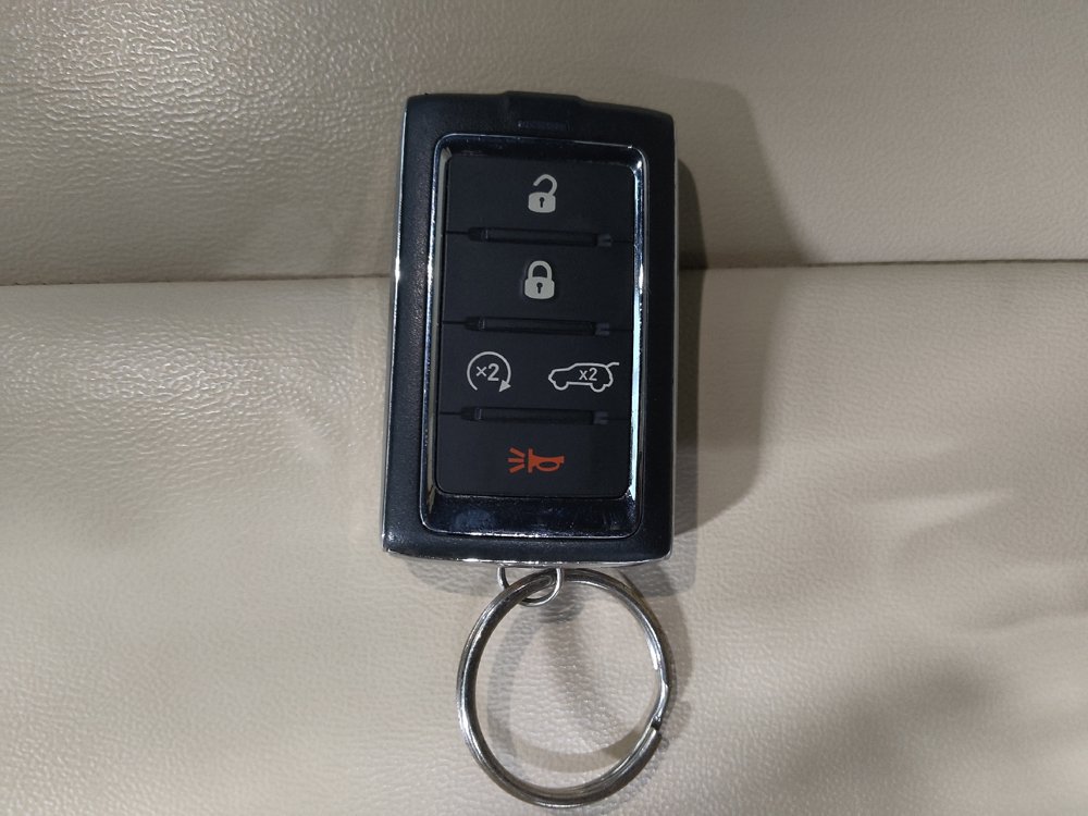 Used 2023 Jeep Grand Cherokee Limited AWD/4WD image 32