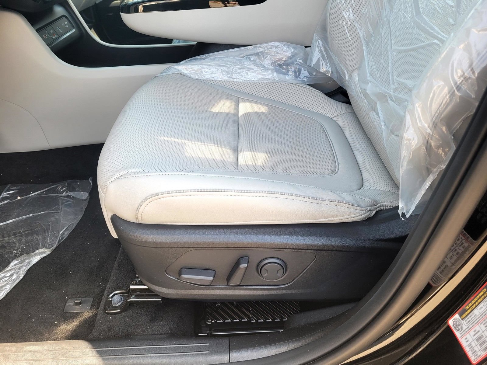 New 2026 Hyundai Tucson Limited FWD image 15