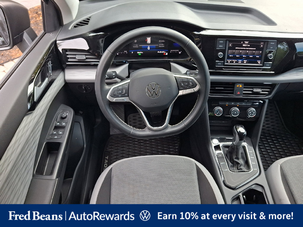 Certified 2024 Volkswagen Taos S FWD image 14