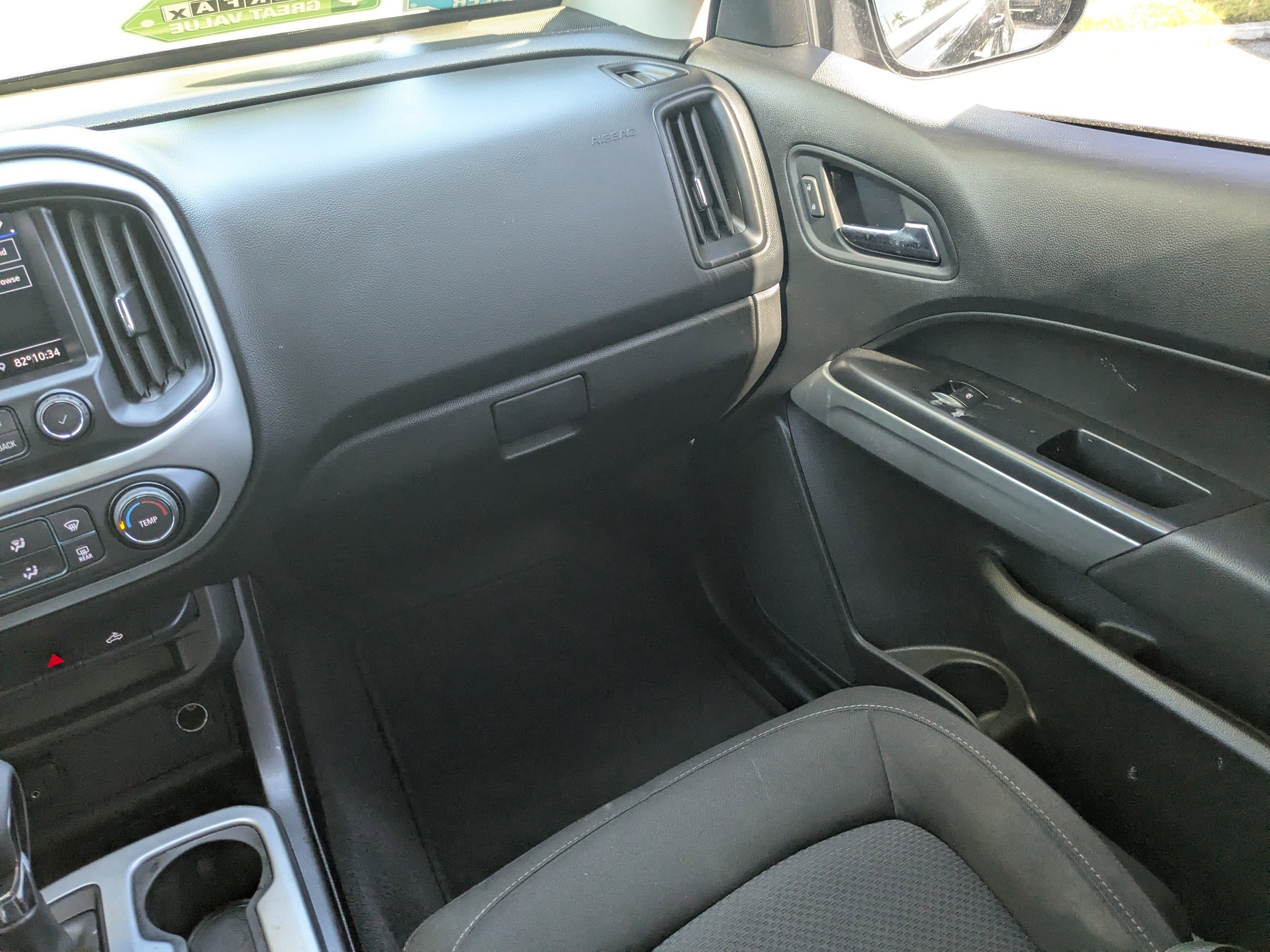 Used 2022 Chevrolet Colorado LT w/ LT Convenience Package image 19