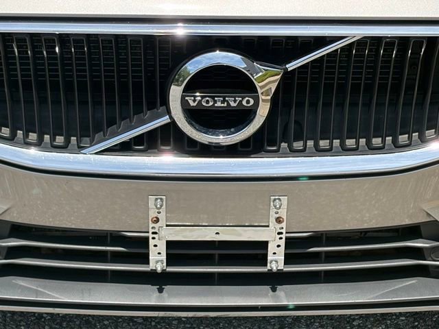 Used 2019 Volvo S60 T6 Momentum w/ Multimedia Package AWD/4WD image 11