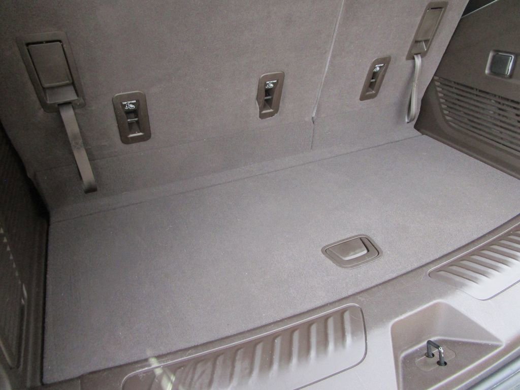 Used 2023 Chevrolet Tahoe LT image 19