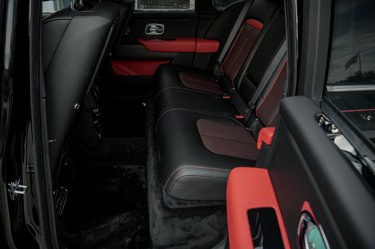New 2026 Rolls-Royce Cullinan image 41