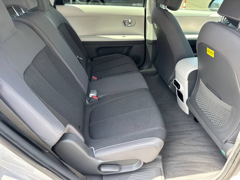 Used 2024 Hyundai Ioniq 5 SE RWD image 16