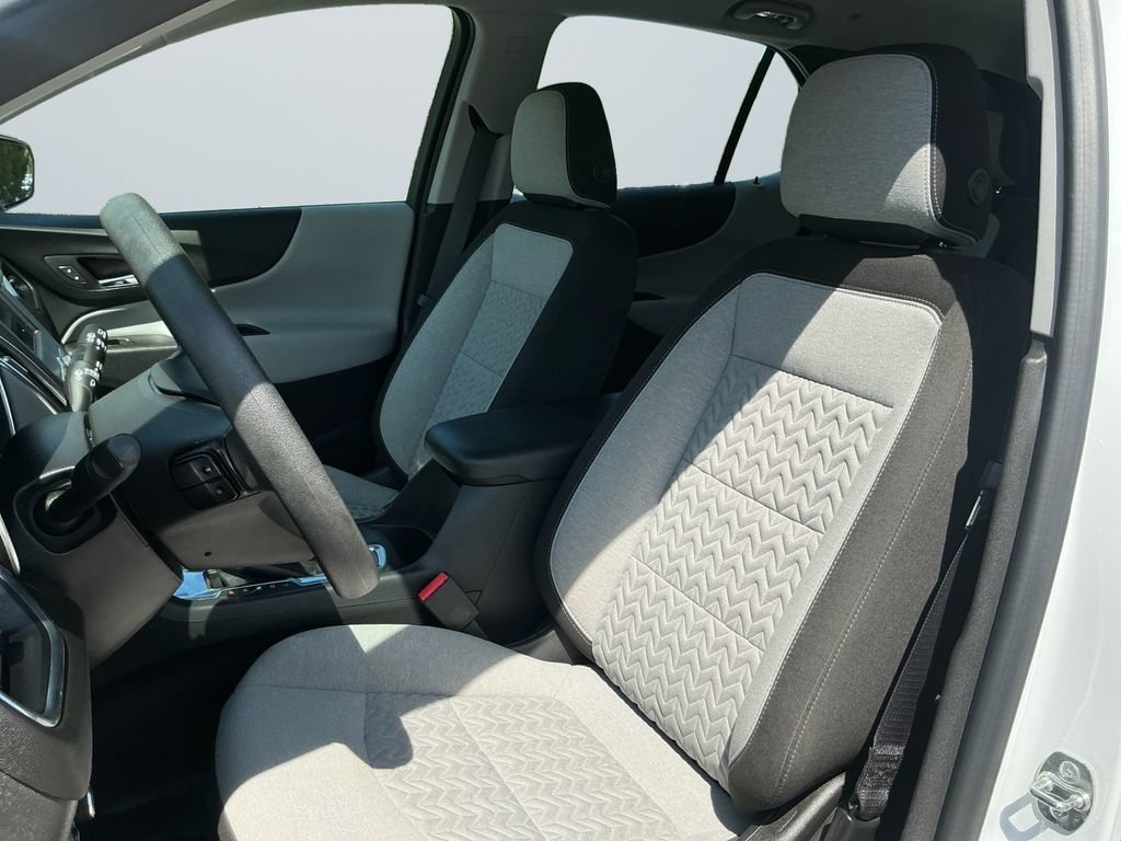 Used 2024 Chevrolet Equinox LS w/ Sport Edition FWD image 10