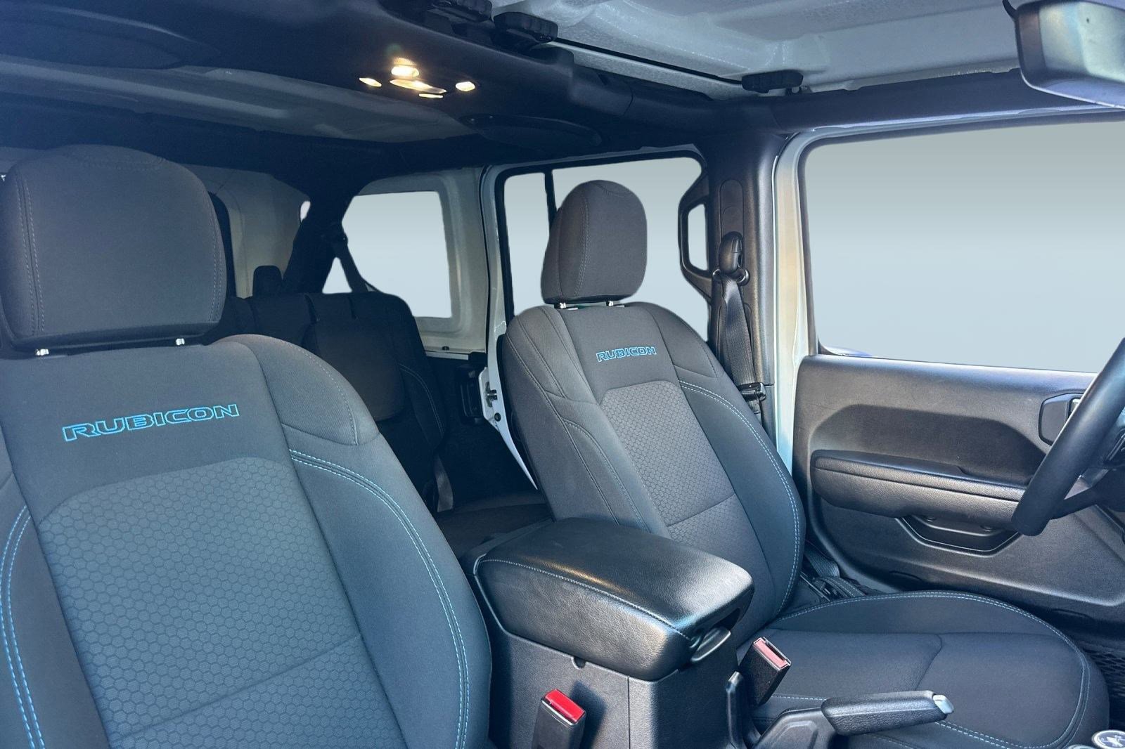 Used 2022 Jeep Wrangler Unlimited Rubicon 4xe image 30