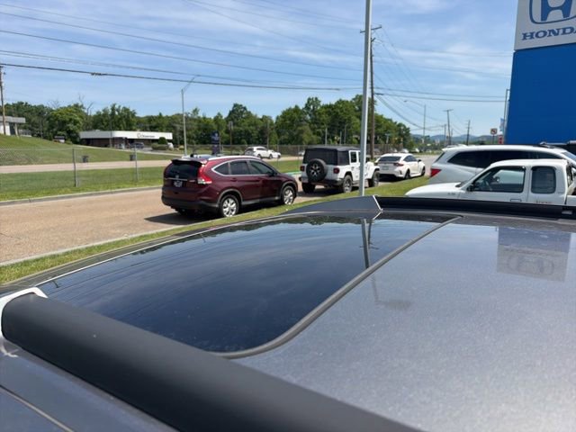 Used 2012 Hyundai Santa Fe SE w/ Premium Pkg 3 FWD video 2