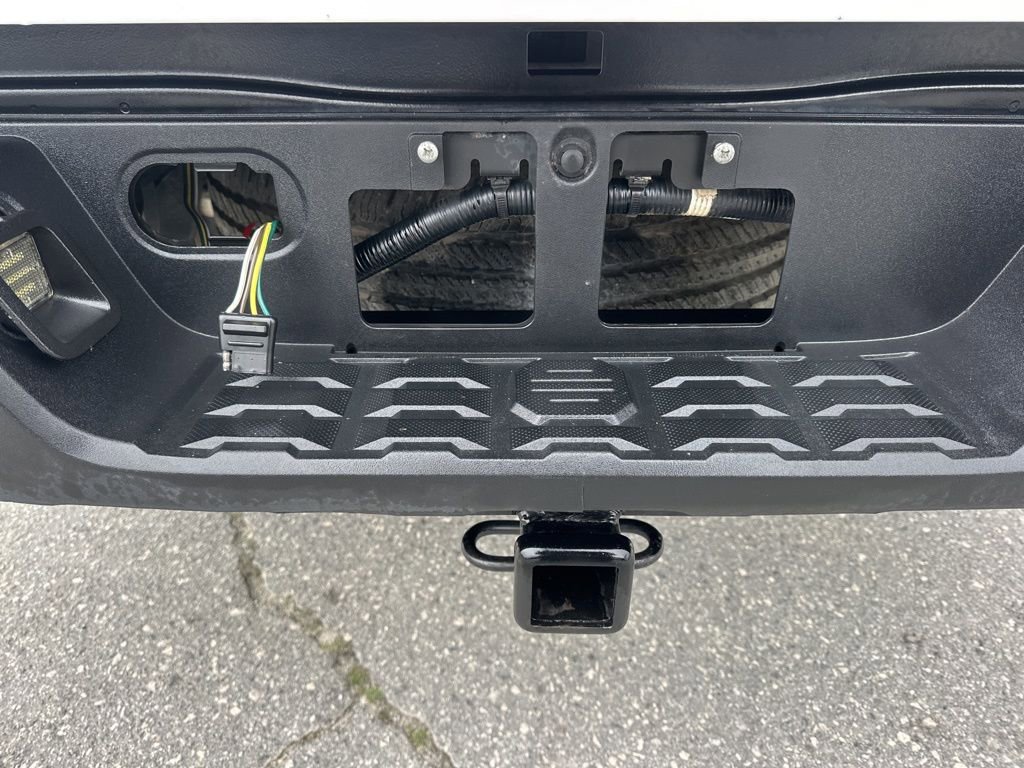 Used 2019 Toyota Tacoma SR image 25