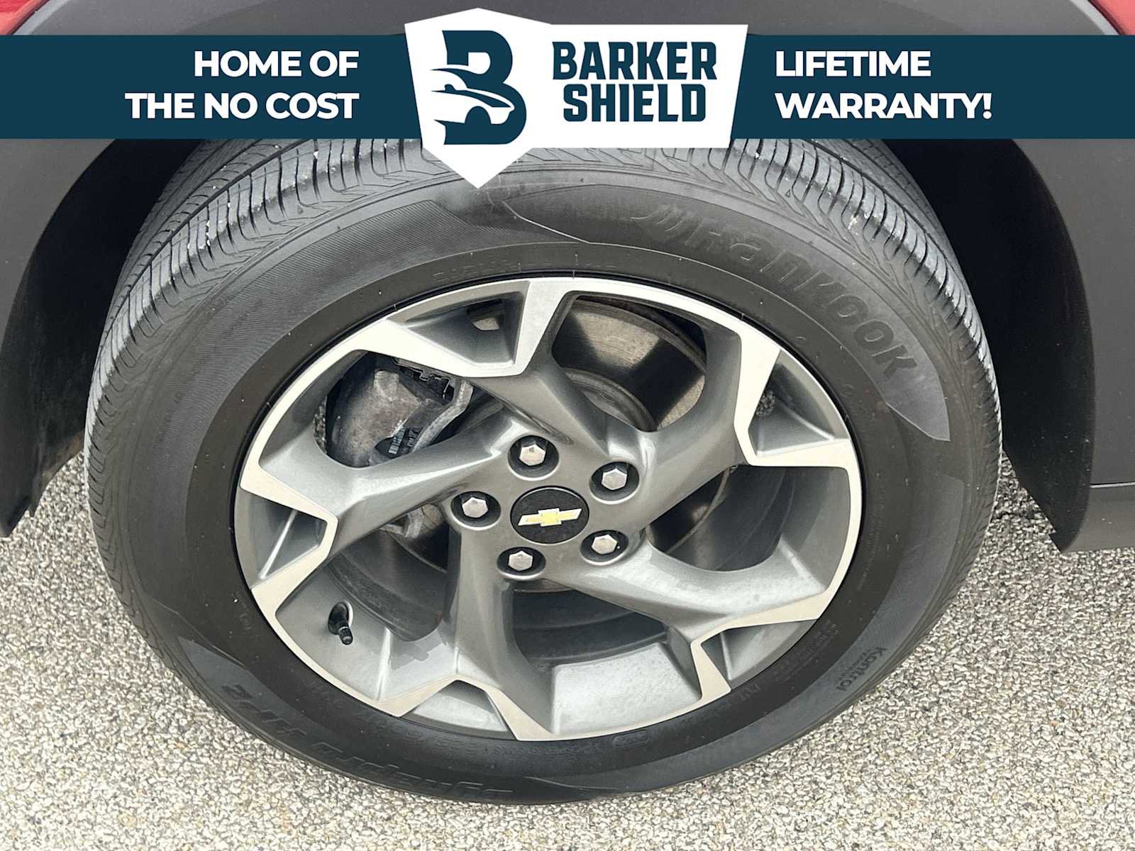 Used 2024 Chevrolet Trax LT w/ Driver Confidence Package image 11