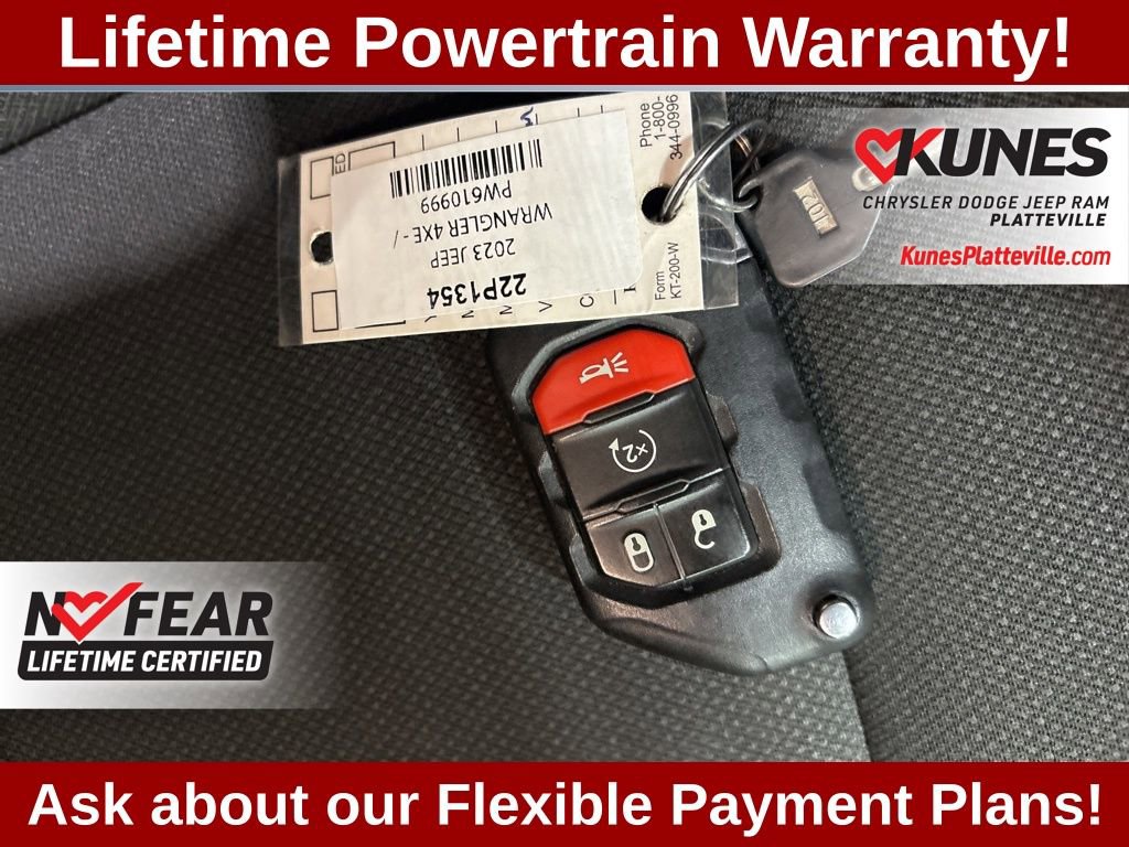 Used 2023 Jeep Wrangler Unlimited w/ Sun & Screen Package image 30