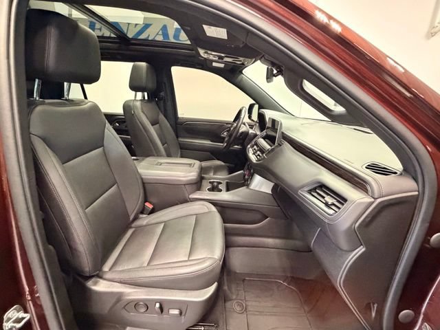 Used 2022 Chevrolet Tahoe LT w/ Luxury Package AWD/4WD image 20