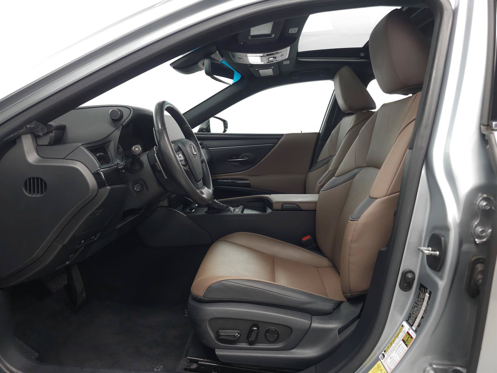 Used 2023 Lexus ES 350 w/ Premium Package FWD image 4