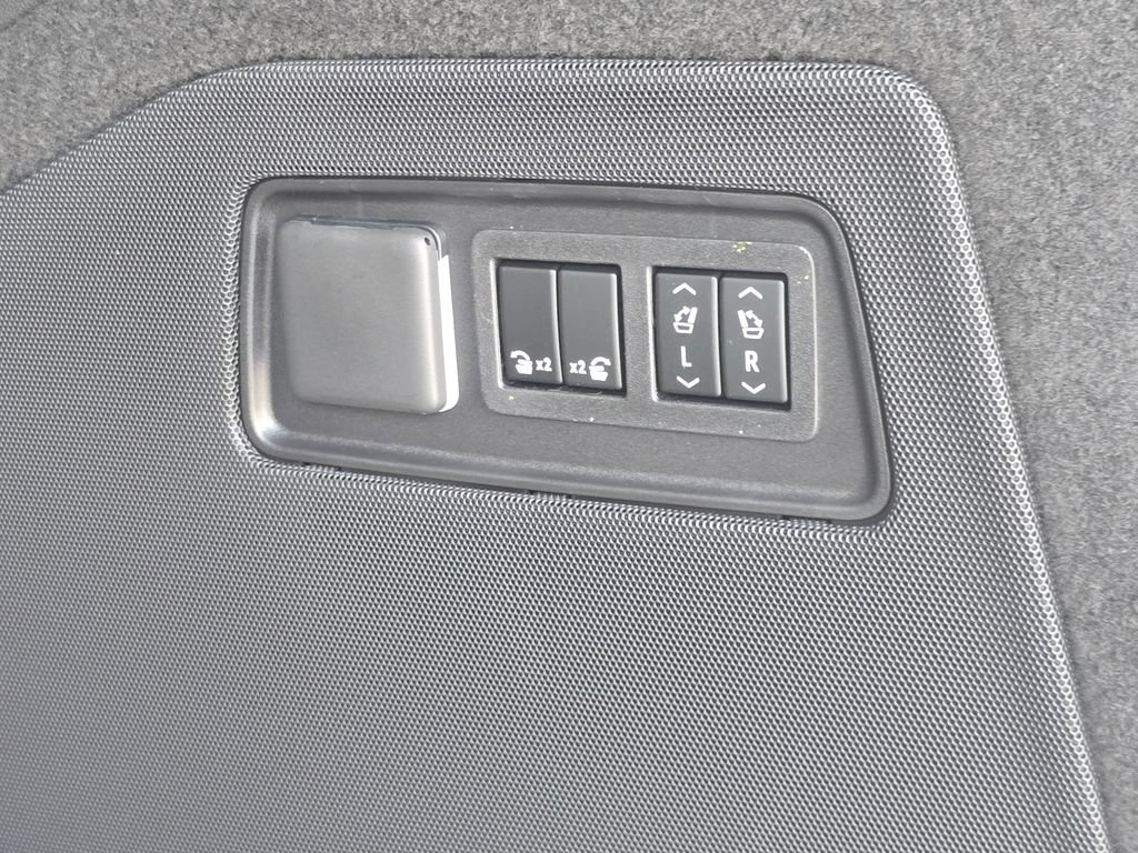 New 2026 Cadillac Escalade Sport w/ Touring Package AWD/4WD image 34
