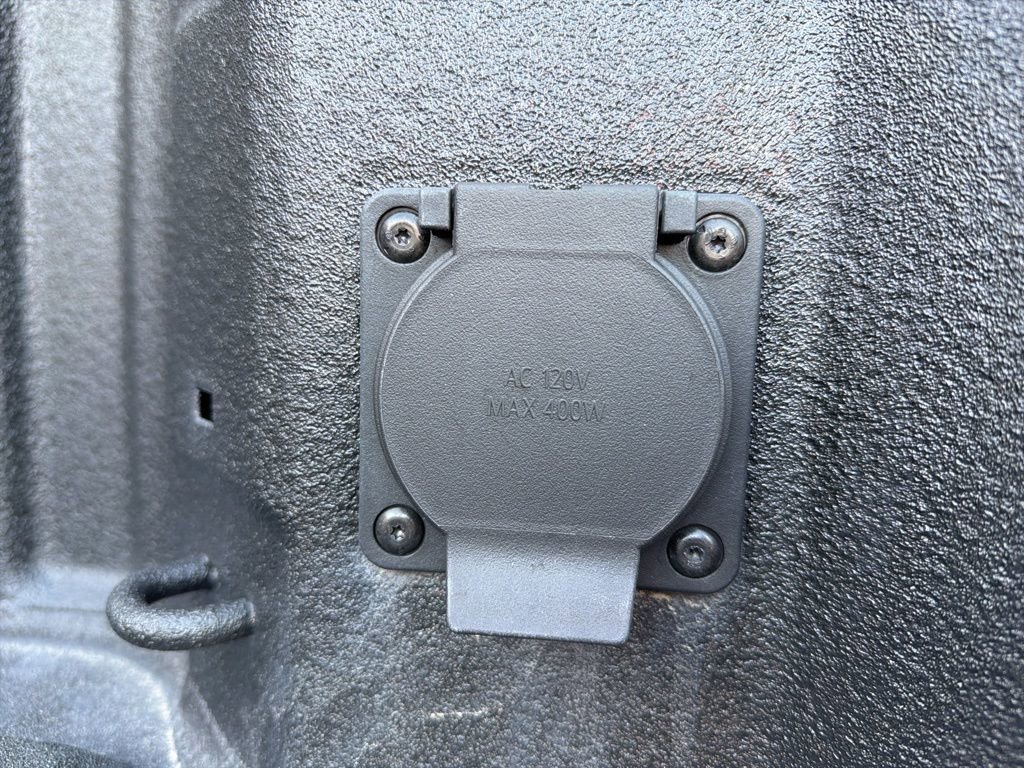 Used 2024 Chevrolet Silverado 1500 LT Trail Boss w/ Protection Package image 30