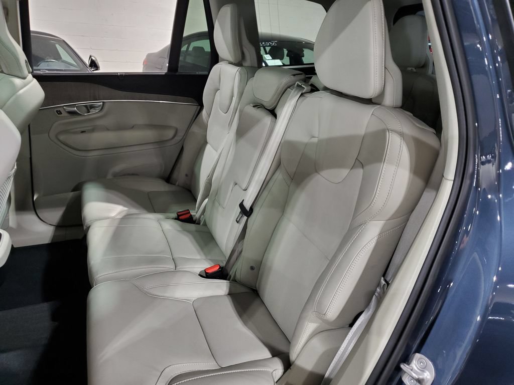 Used 2023 Volvo XC90 B6 Ultimate w/ Protection Package Premier AWD/4WD image 29