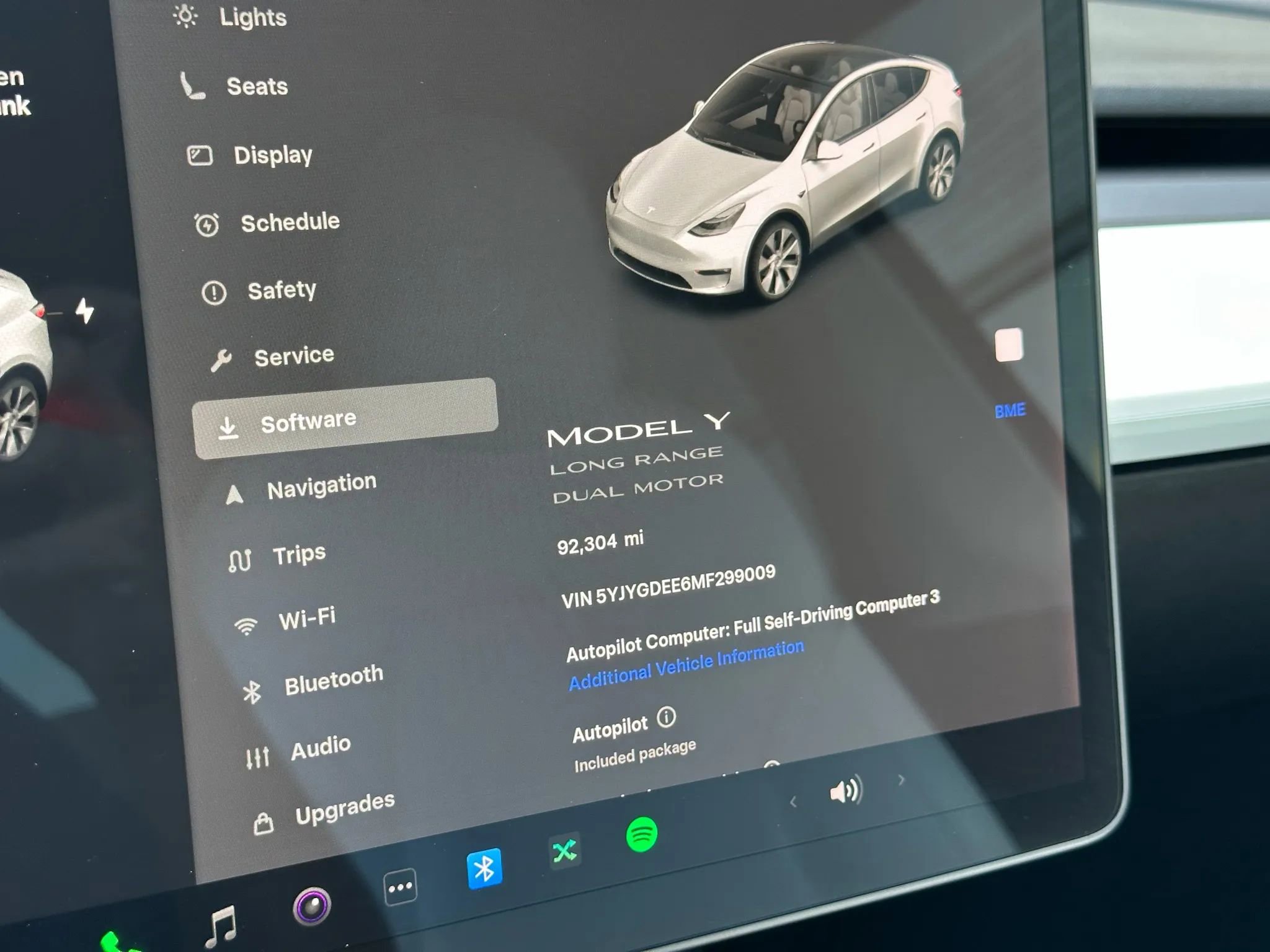 Used 2021 Tesla Model Y Long Range image 37