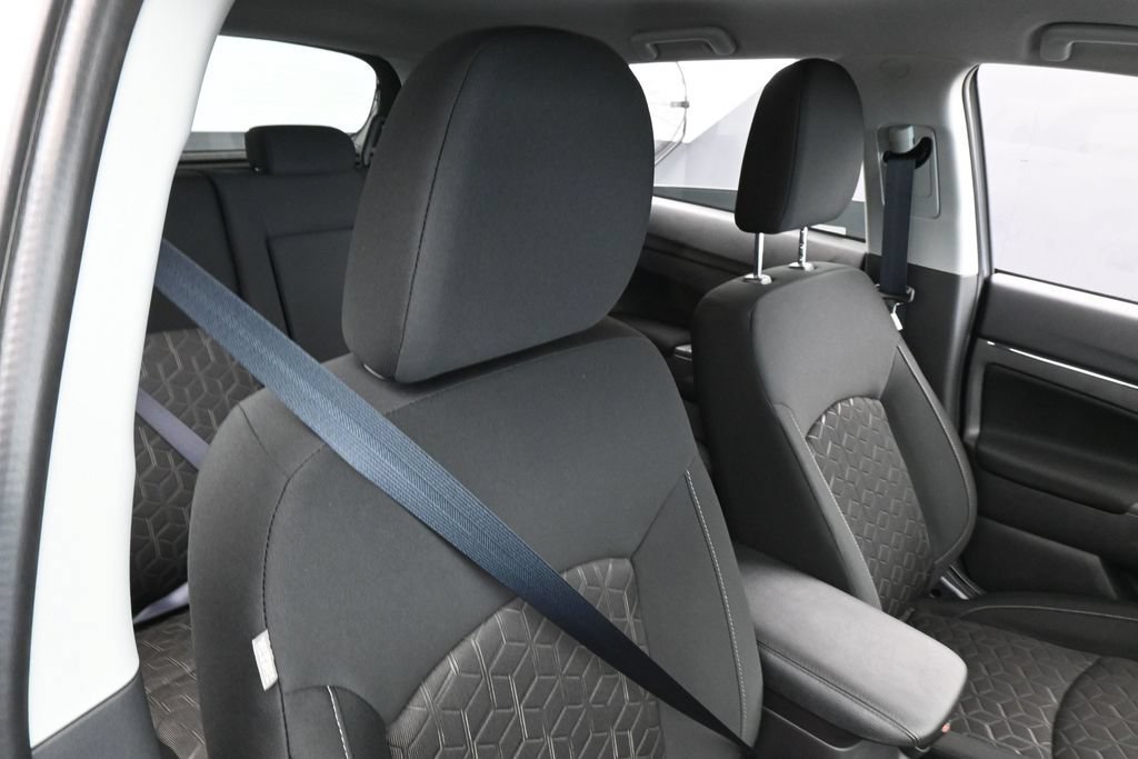 New 2027 Mitsubishi Outlander Sport ES FWD image 36