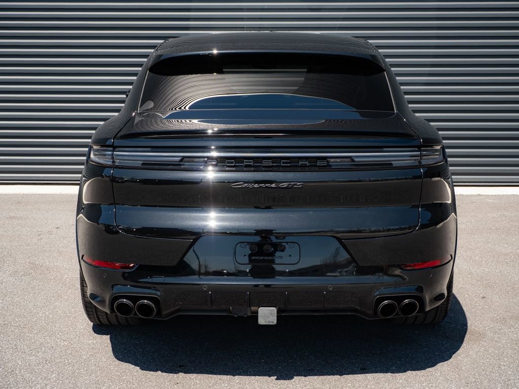 Used 2025 Porsche Cayenne GTS image 30