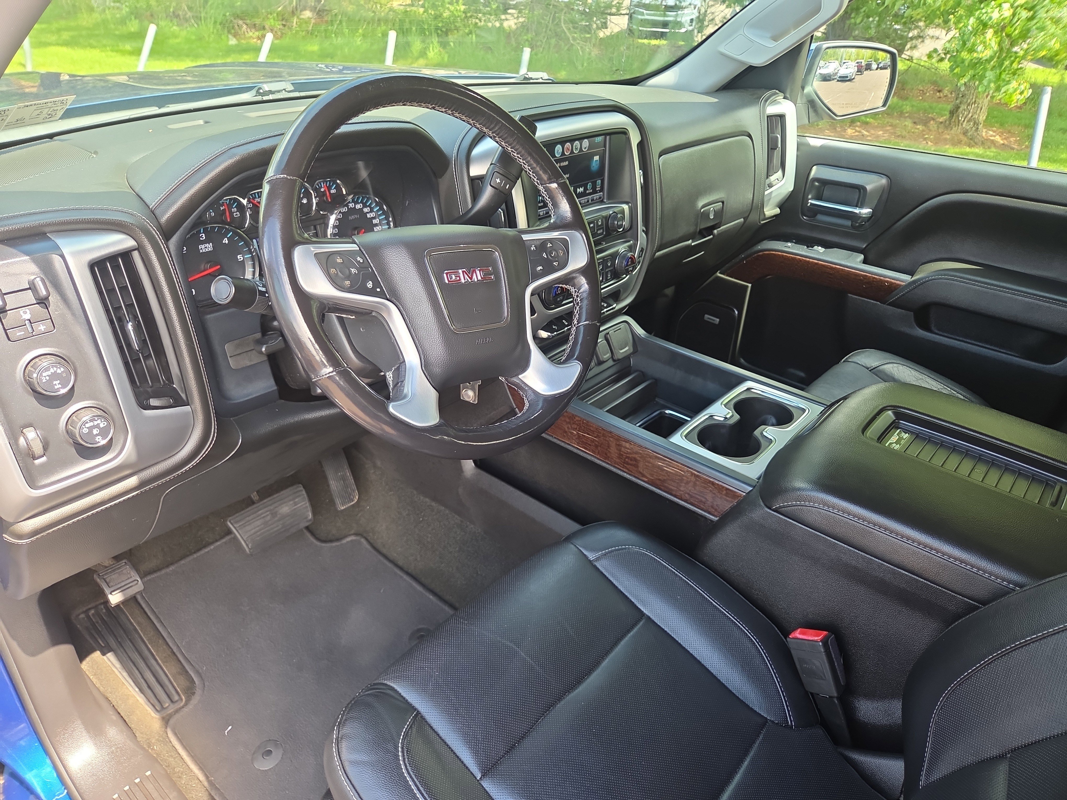 Used 2018 GMC Sierra 1500 SLT w/ SLT Premium Package AWD/4WD image 15